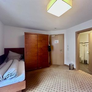 Dreibettzimmer